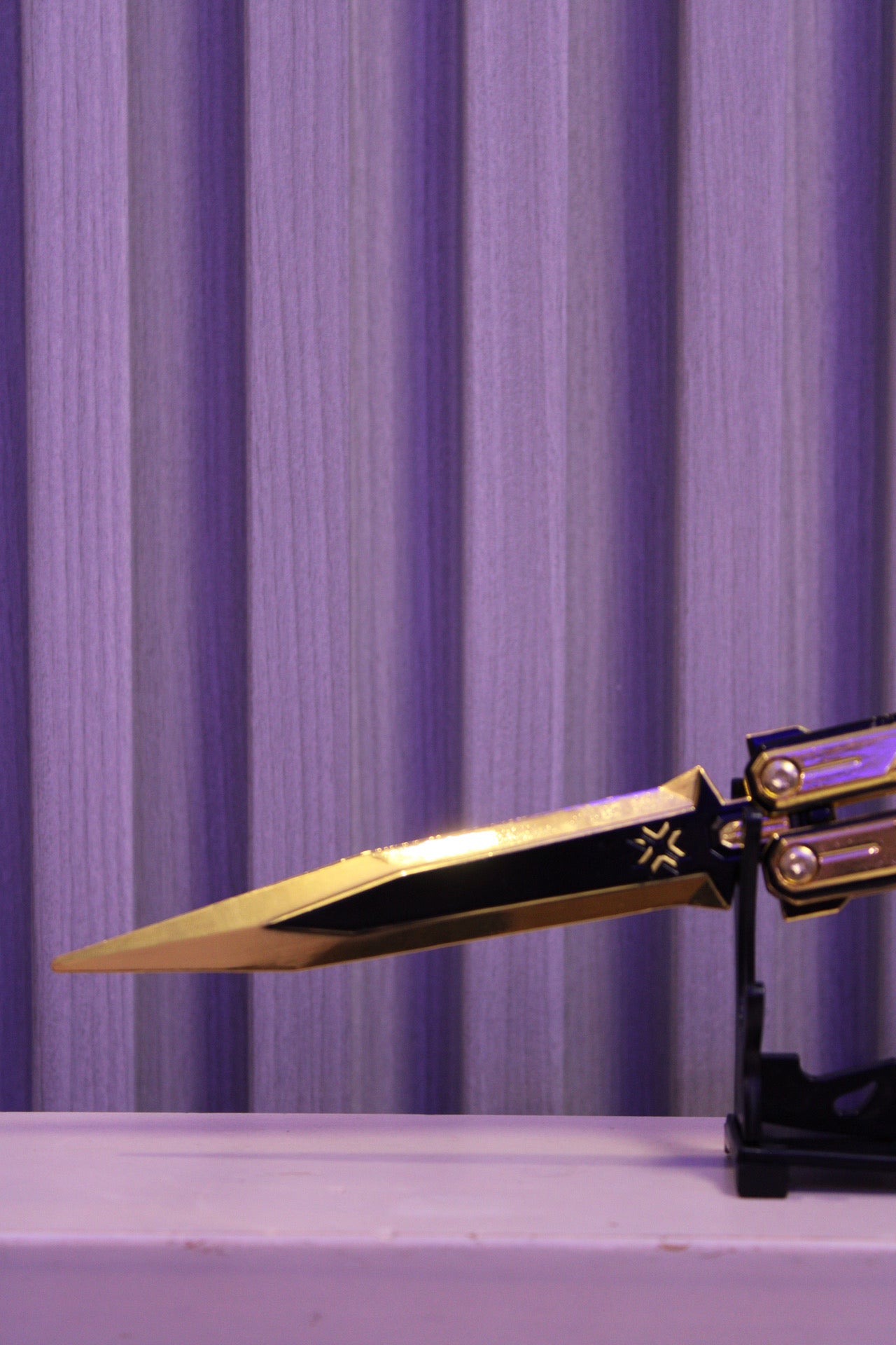 VALORANT Champions 2025 Butterfly Knife - 25 cm Metal Replica (Blunt)