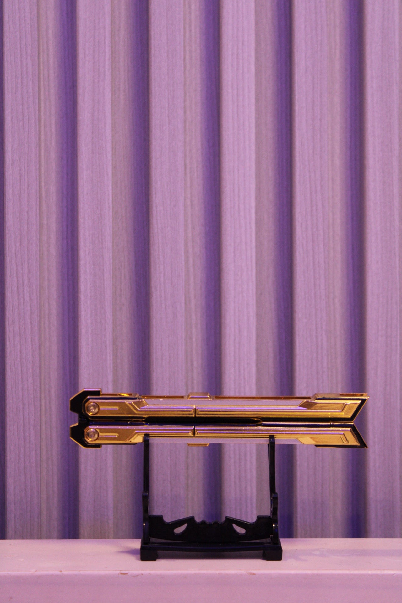 VALORANT Champions 2025 Butterfly Knife - 25 cm Metal Replica (Blunt)