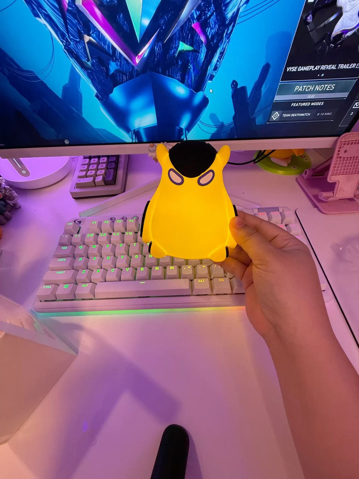 Valorant-Inspired Wingman Desk Lamp | 13cm Portable Night Light